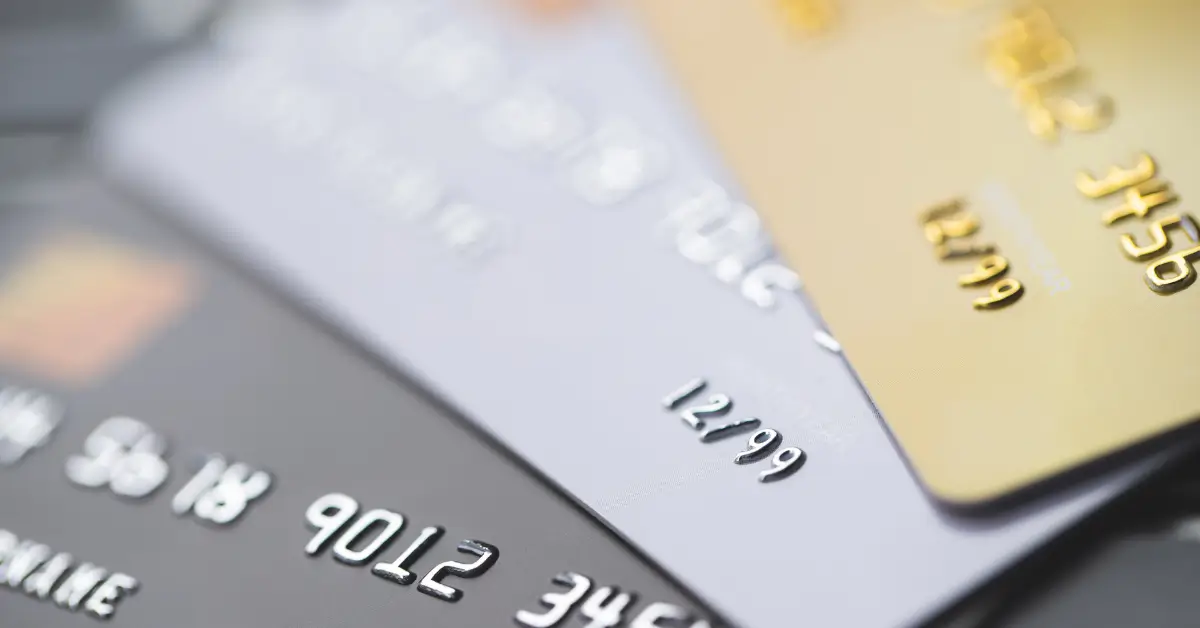 Quanto tempo depois de limpar o nome consigo cartão de crédito? Entenda
